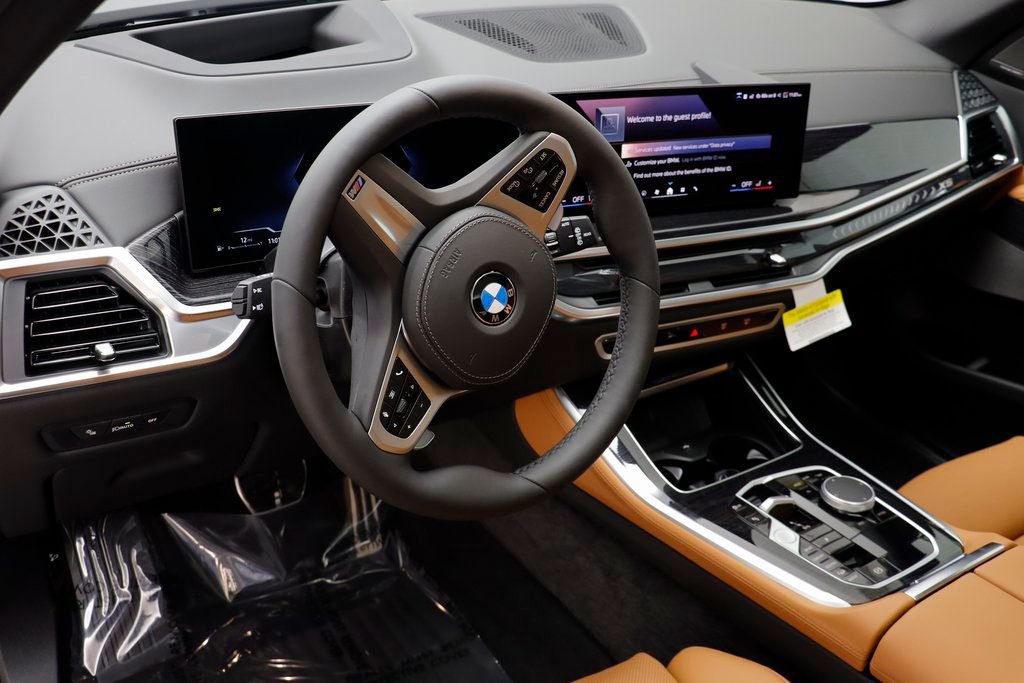 New 2026 BMW X5 xDrive40i w/ M Sport Package AWD/4WD image 7