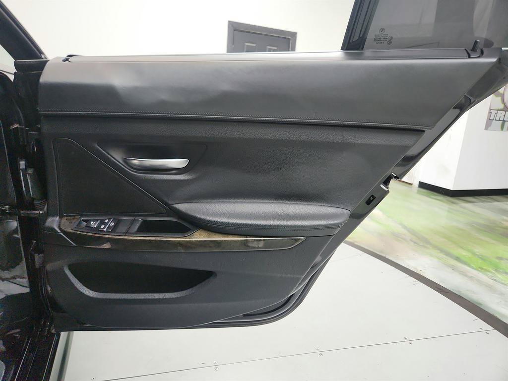 Used 2015 BMW 640i Gran Coupe RWD image 30