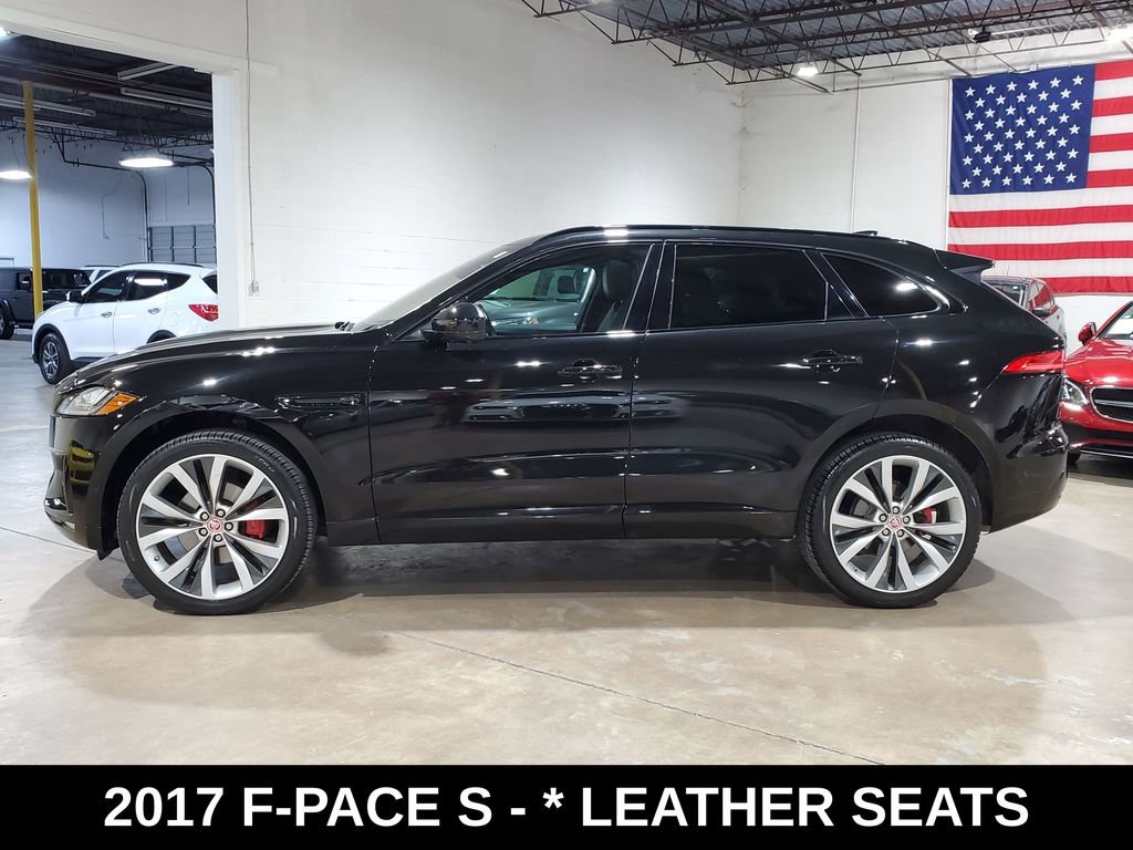 Used 2017 Jaguar F-PACE S image 12