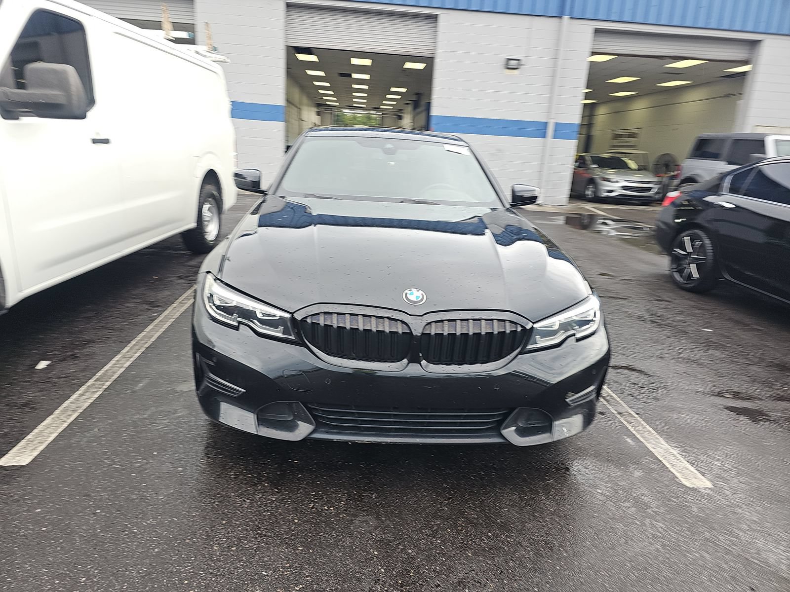 Used 2020 BMW 330i Sedan w/ Premium Package RWD video 2