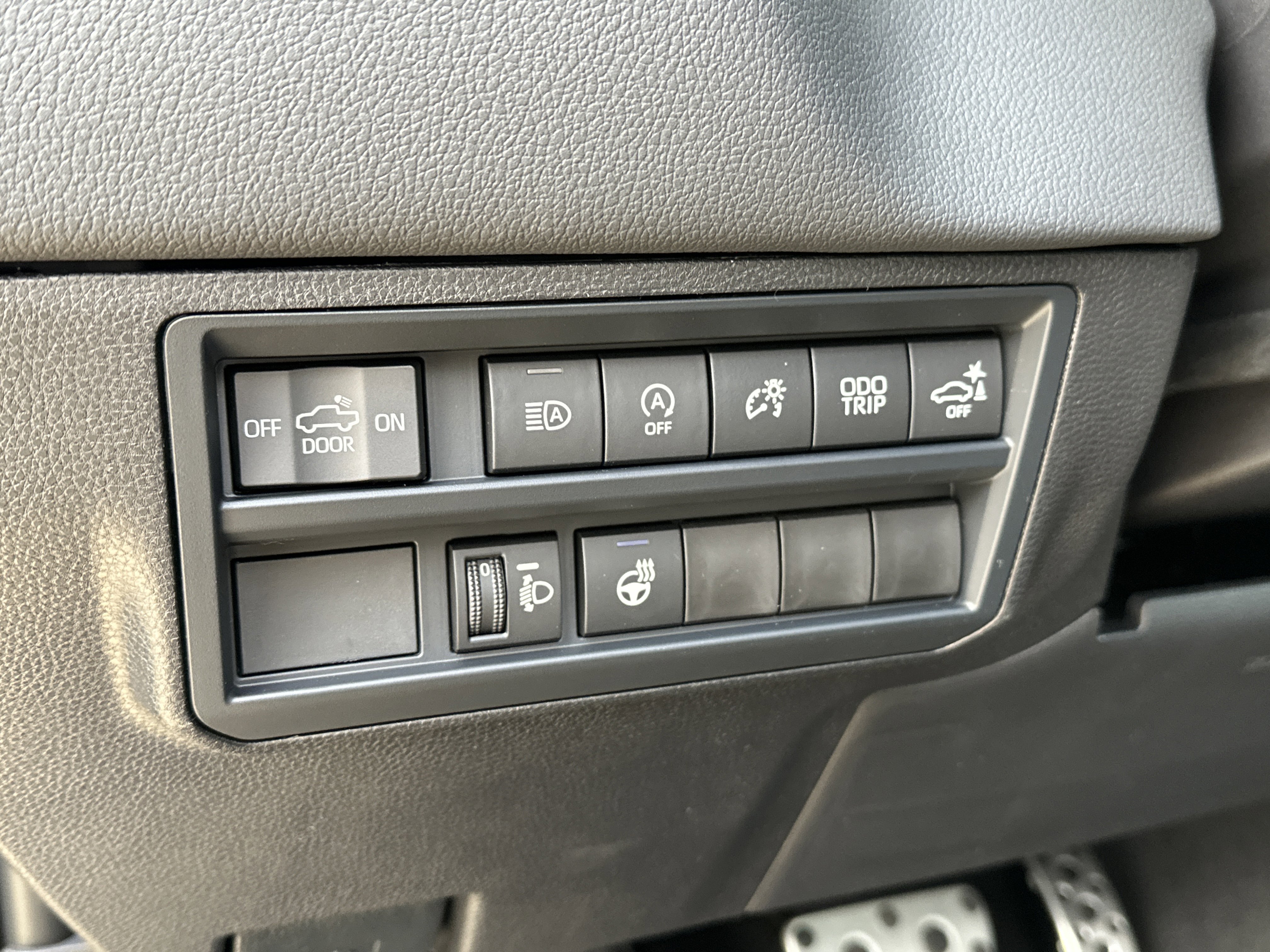 New 2026 Toyota Tundra Limited w/ TRD Off-Road Package image 15