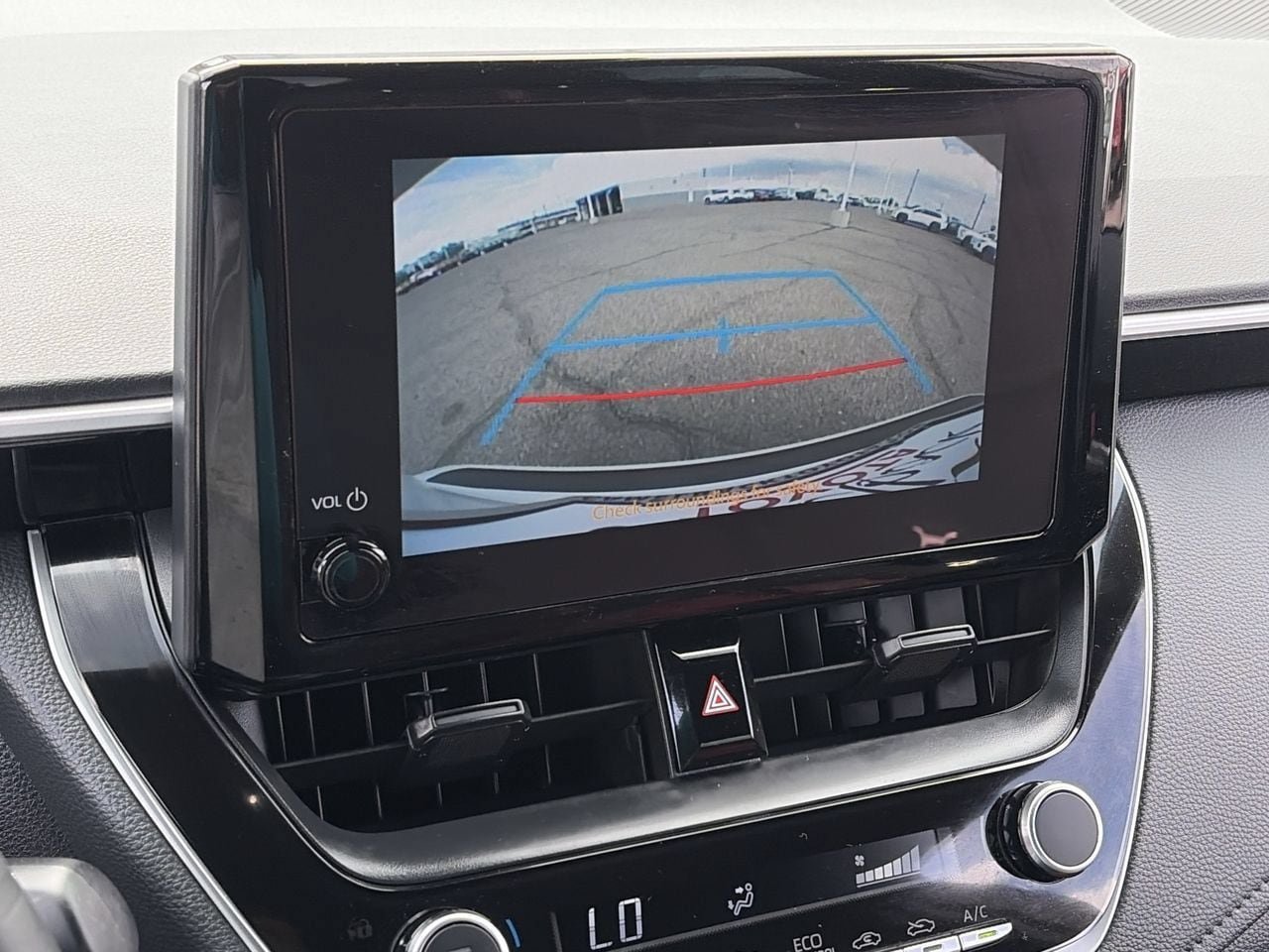 Used 2025 Toyota Corolla SE FWD image 16