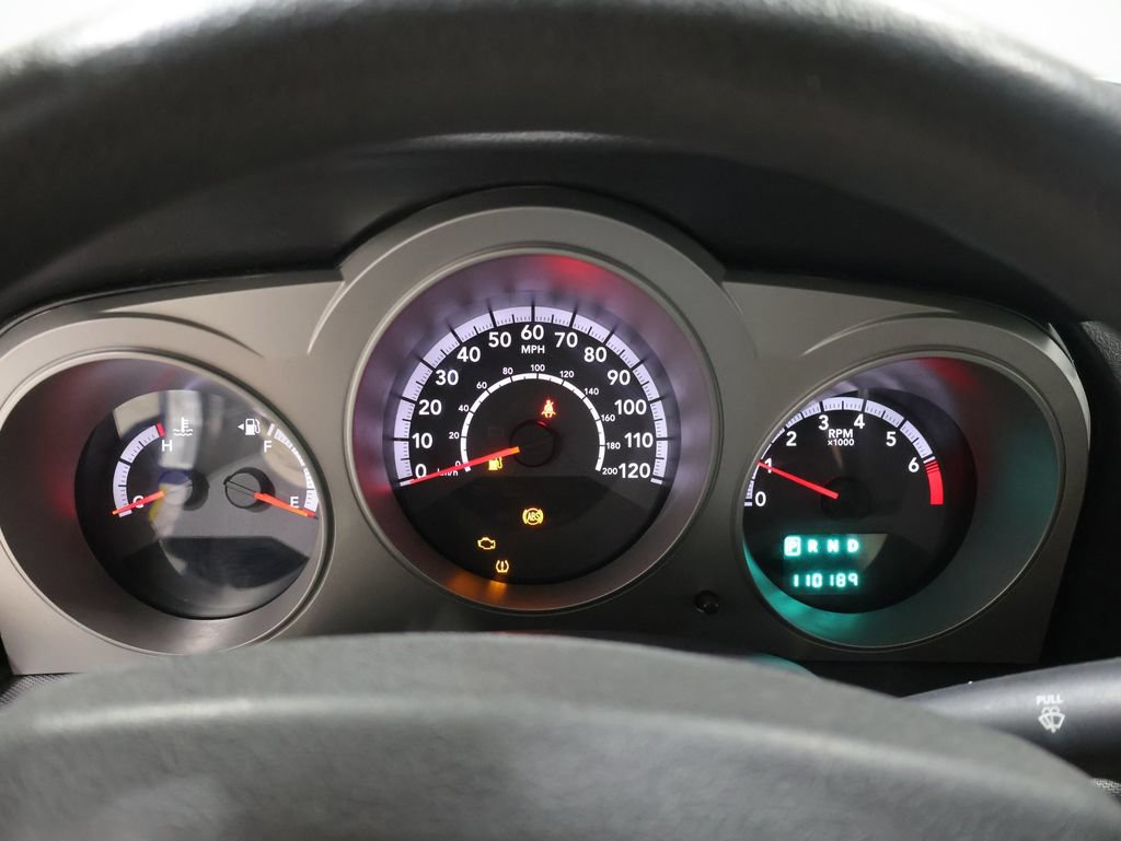 Used 2010 Dodge Avenger SXT FWD image 32