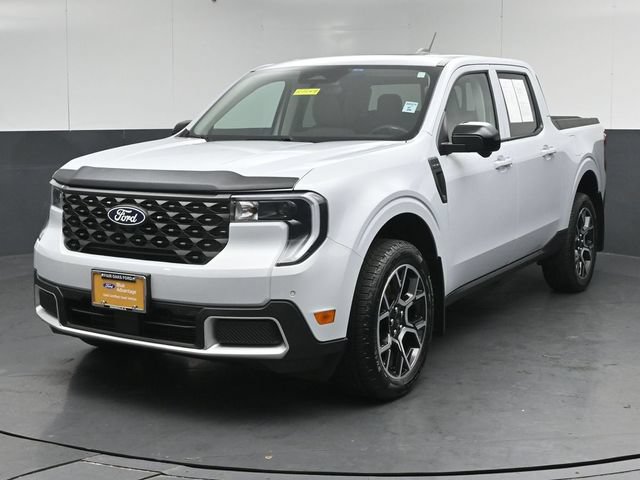 Certified 2025 Ford Maverick Lariat AWD/4WD image 3