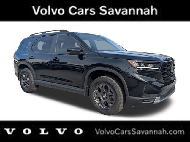 Used 2025 Honda Pilot TrailSport video 1