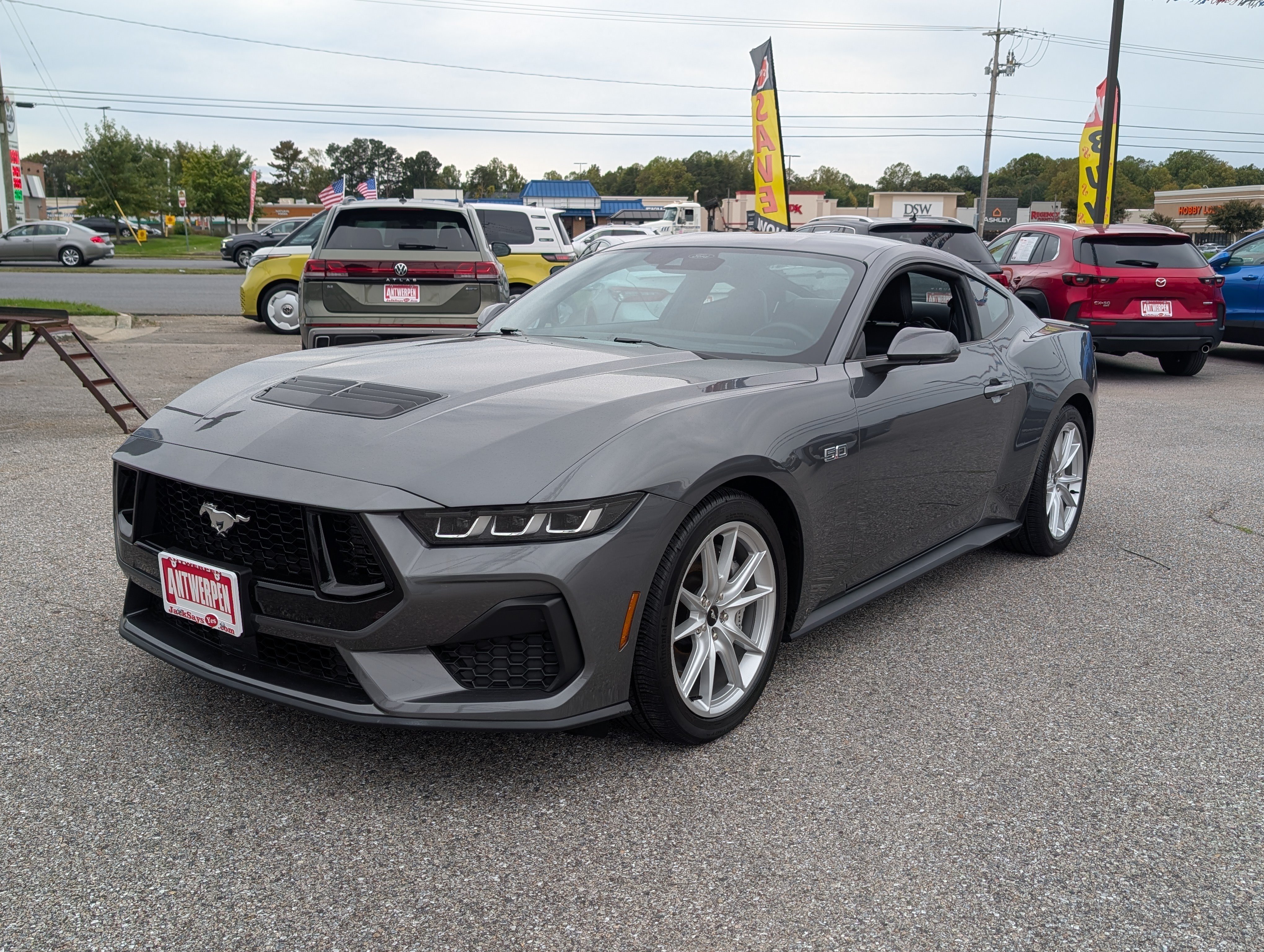 Used 2024 Ford Mustang GT Premium RWD image 7