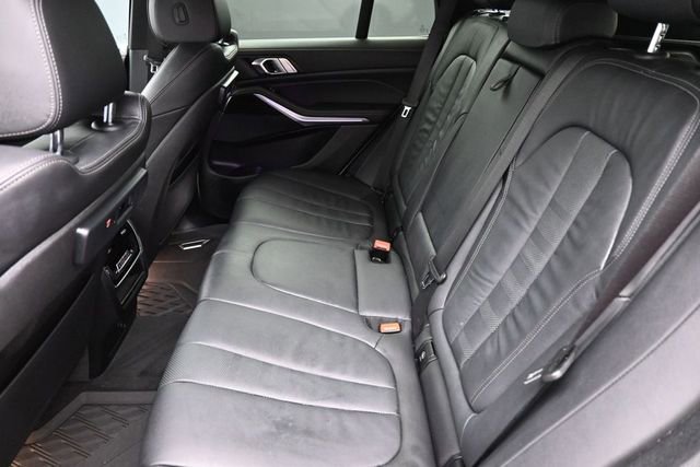 Used 2020 BMW X5 sDrive40i w/ Premium Package RWD image 17