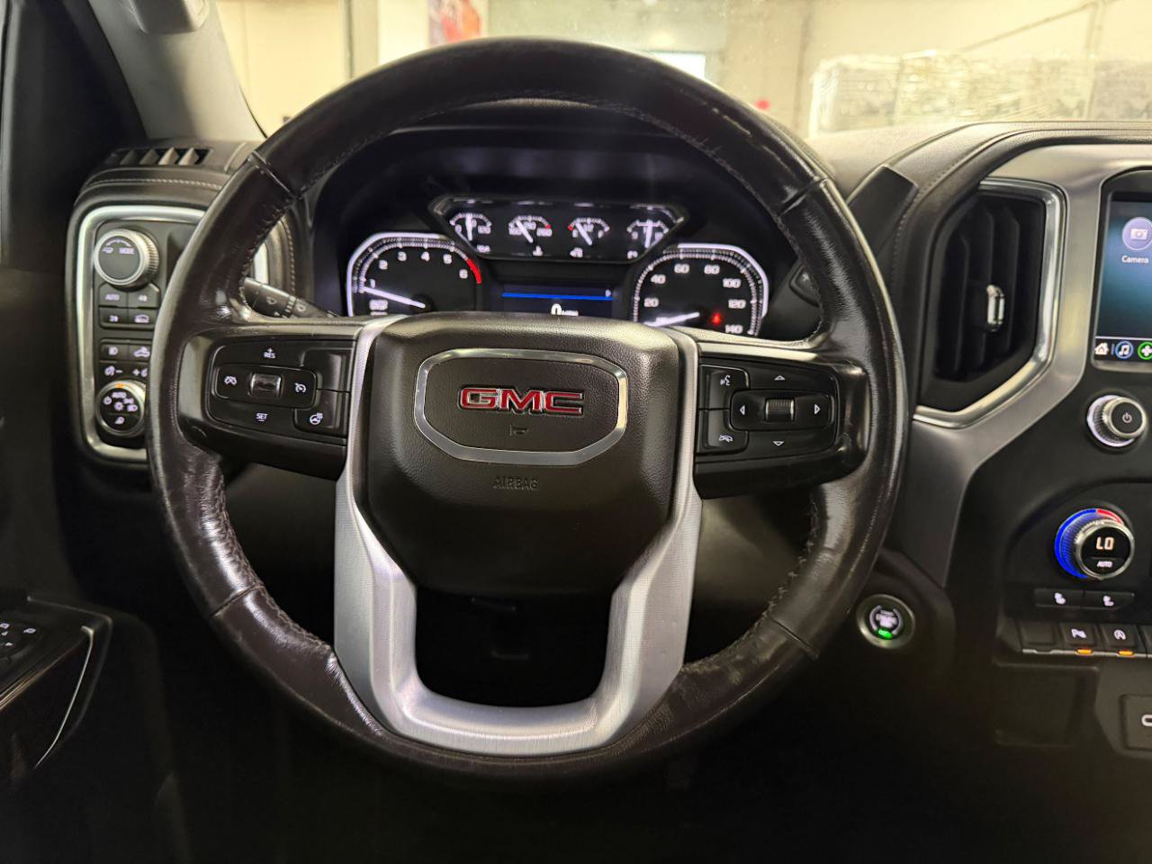 Used 2020 GMC Sierra 1500 Elevation w/ Elevation Value Package AWD/4WD image 28