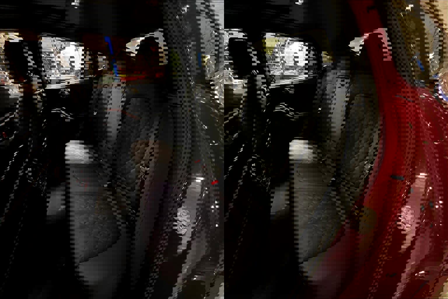 Used 2023 BMW X6 xDrive40i w/ Executive Package image 38