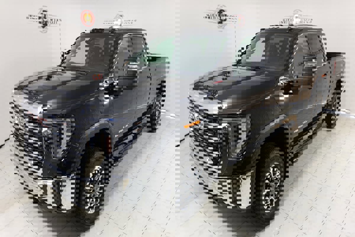 Used 2024 GMC Sierra 3500 SLE w/ SLE Value Package image 35