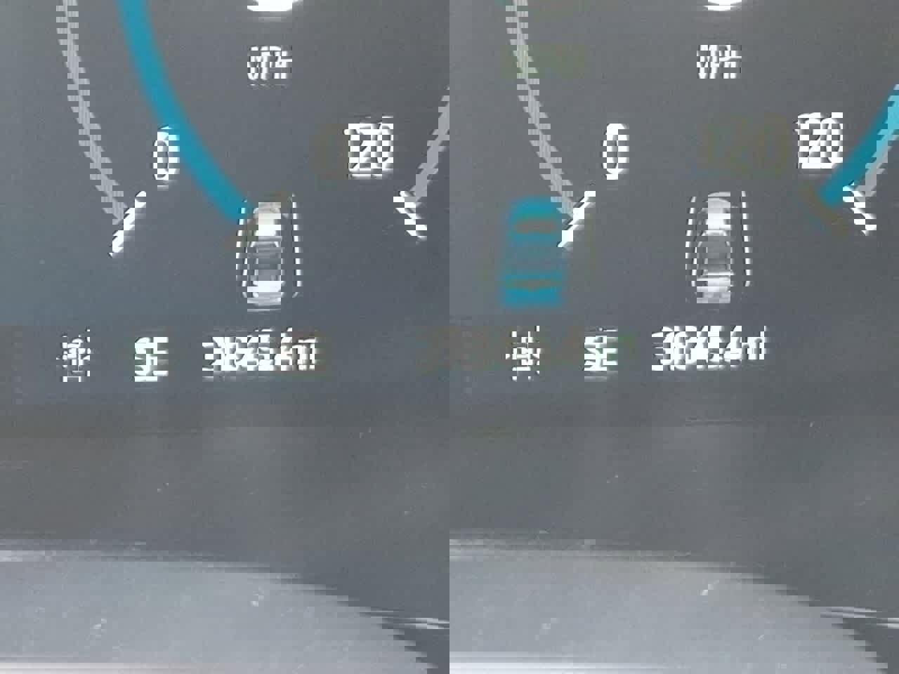 Used 2022 Ford F150 Lariat w/ FX4 Off-Road Package image 19