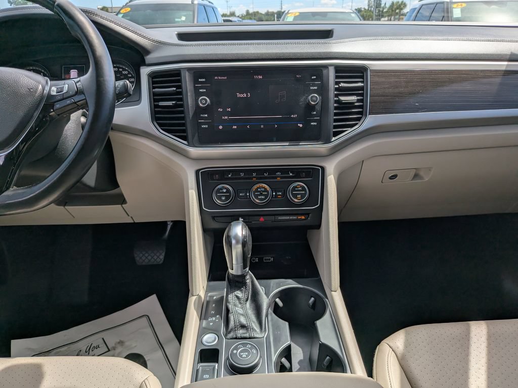 Used 2018 Volkswagen Atlas SE AWD/4WD image 16