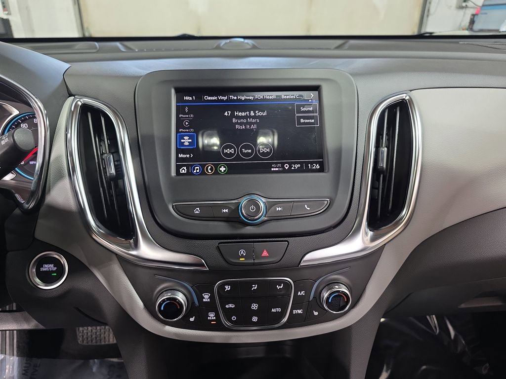 Used 2024 Chevrolet Equinox LT w/ LPO, Floor Liner Package FWD image 21