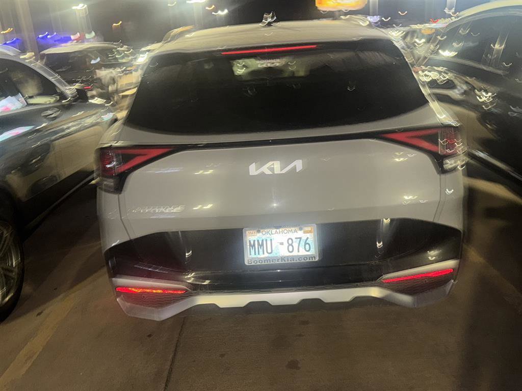 Used 2023 Kia Sportage SX image 8