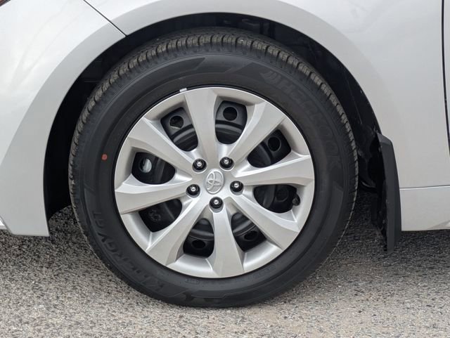 Used 2026 Toyota Corolla LE FWD image 12