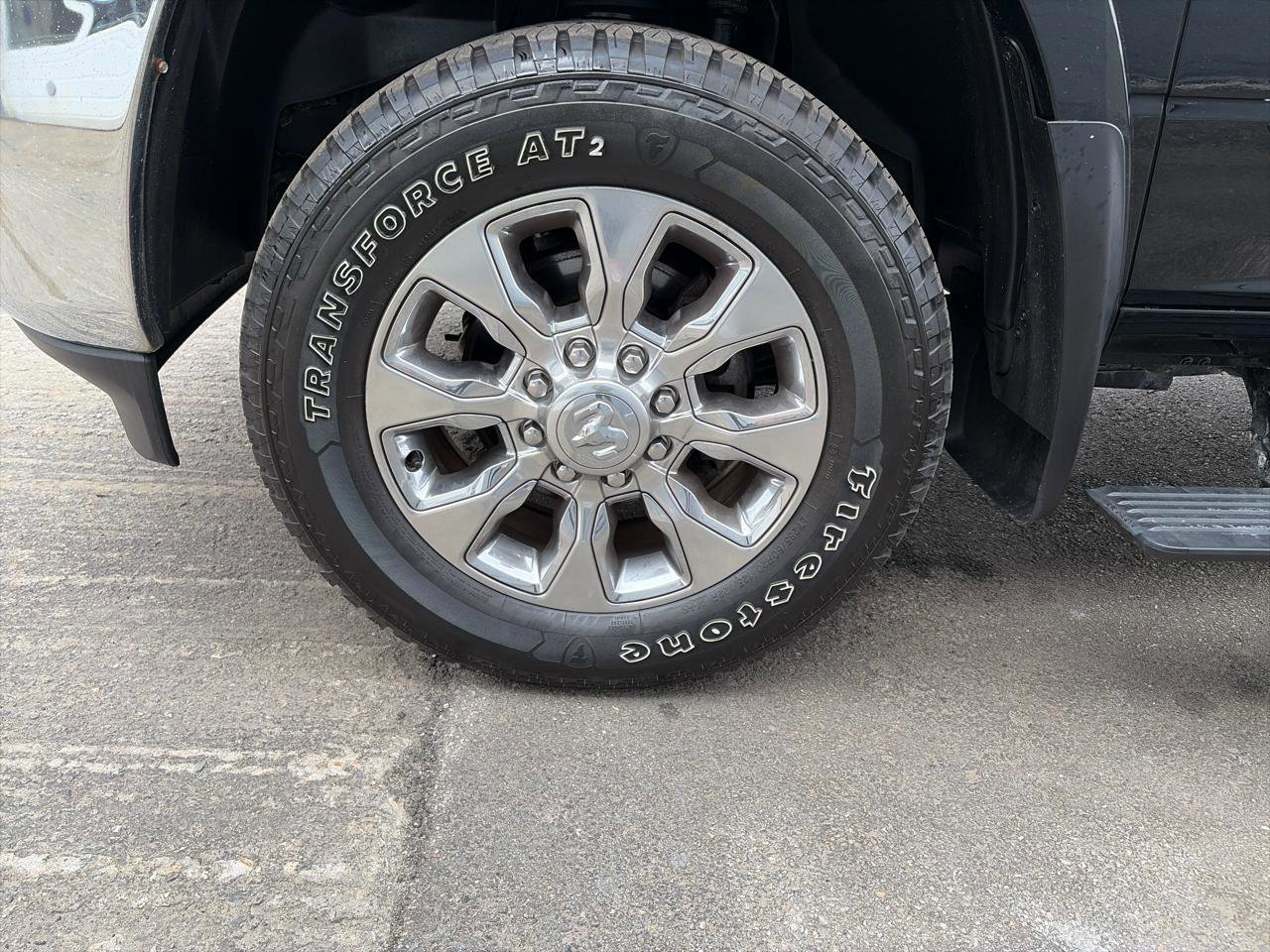 Used 2024 RAM 3500 Limited image 17