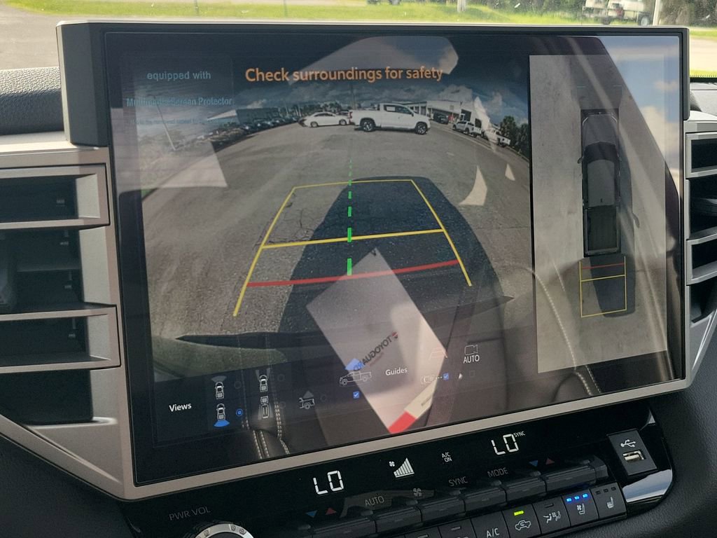 New 2026 Toyota Tundra Limited image 31