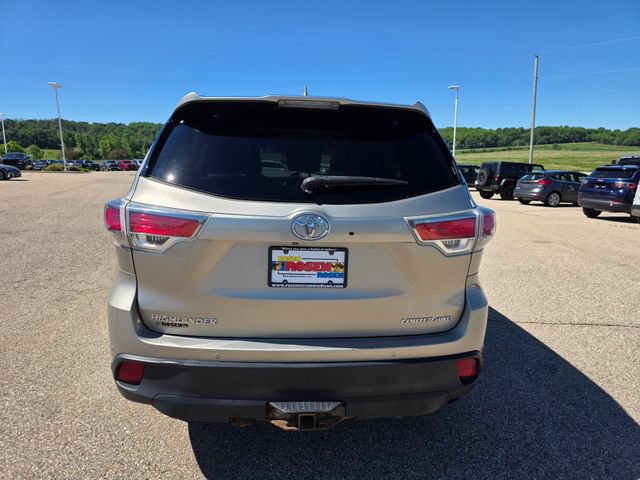 Used 2014 Toyota Highlander Limited Platinum AWD/4WD image 28