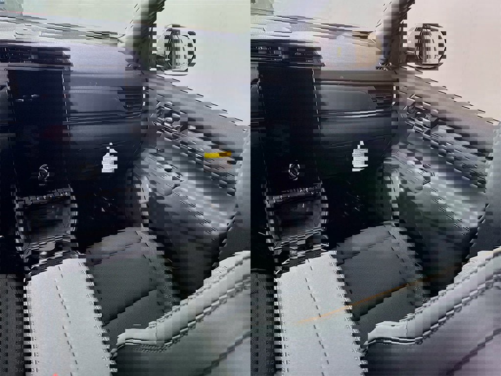 New 2026 GMC Terrain AT4 w/ Convenience Package III image 17