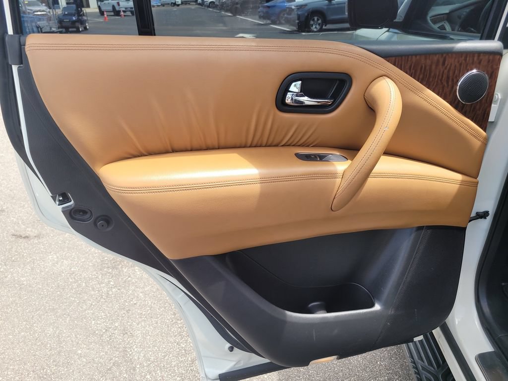 Used 2017 Nissan Armada Platinum w/ Captain Seat Package RWD image 10