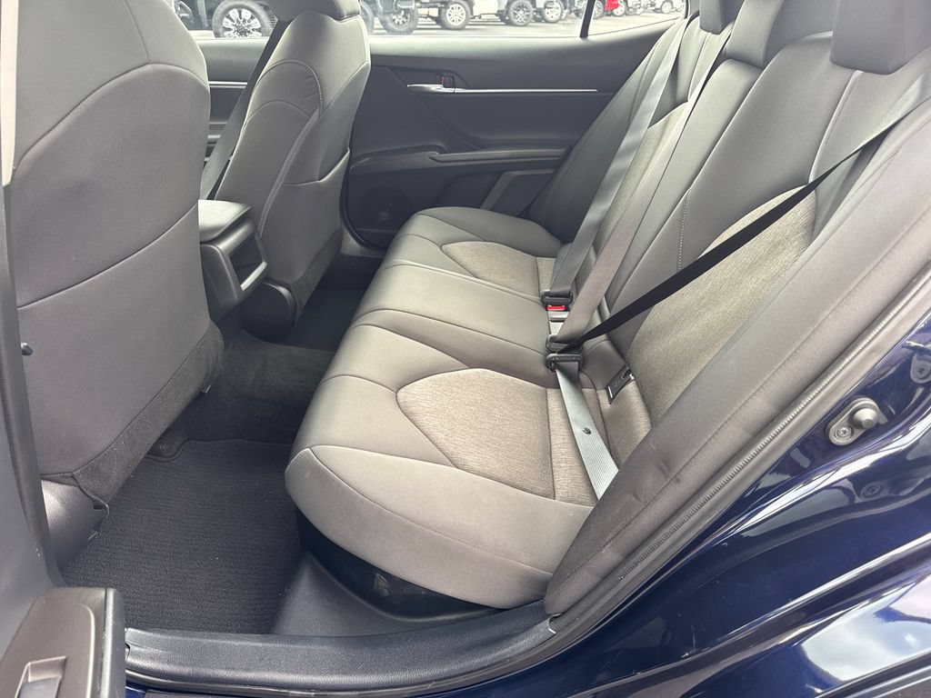 Used 2022 Toyota Camry LE FWD image 21