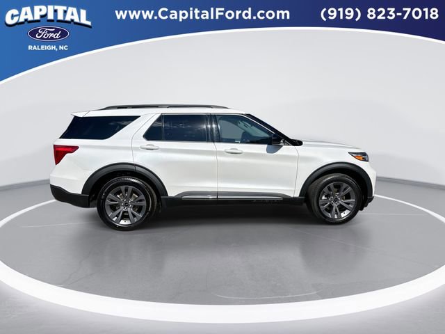 Certified 2023 Ford Explorer XLT w/ Equipment Group 202A AWD/4WD image 9