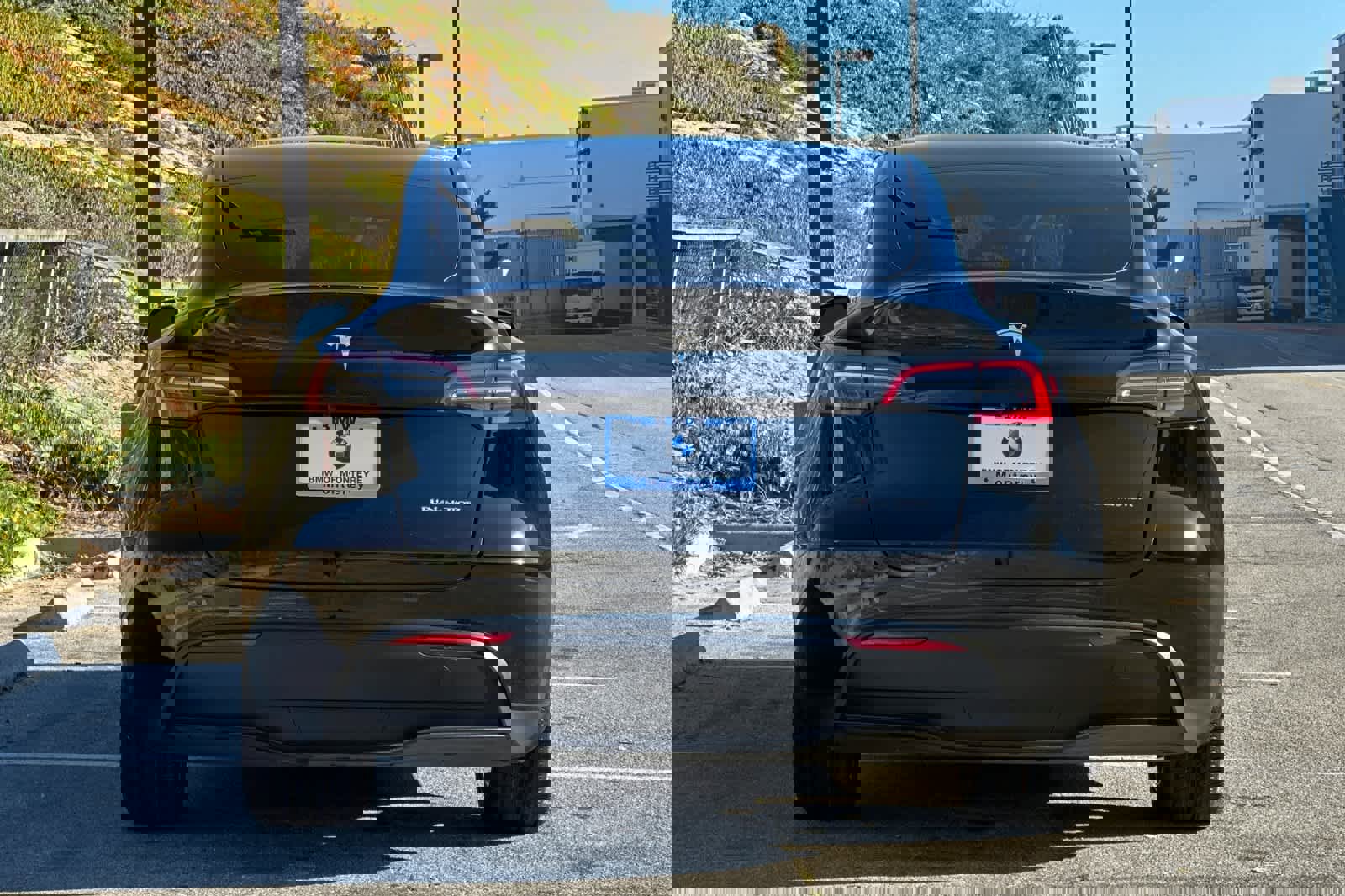 Used 2024 Tesla Model Y Long Range image 8