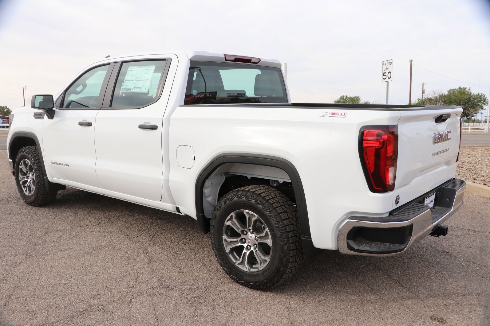 New 2026 GMC Sierra 1500 Pro w/ X31 Off-Road Package image 5