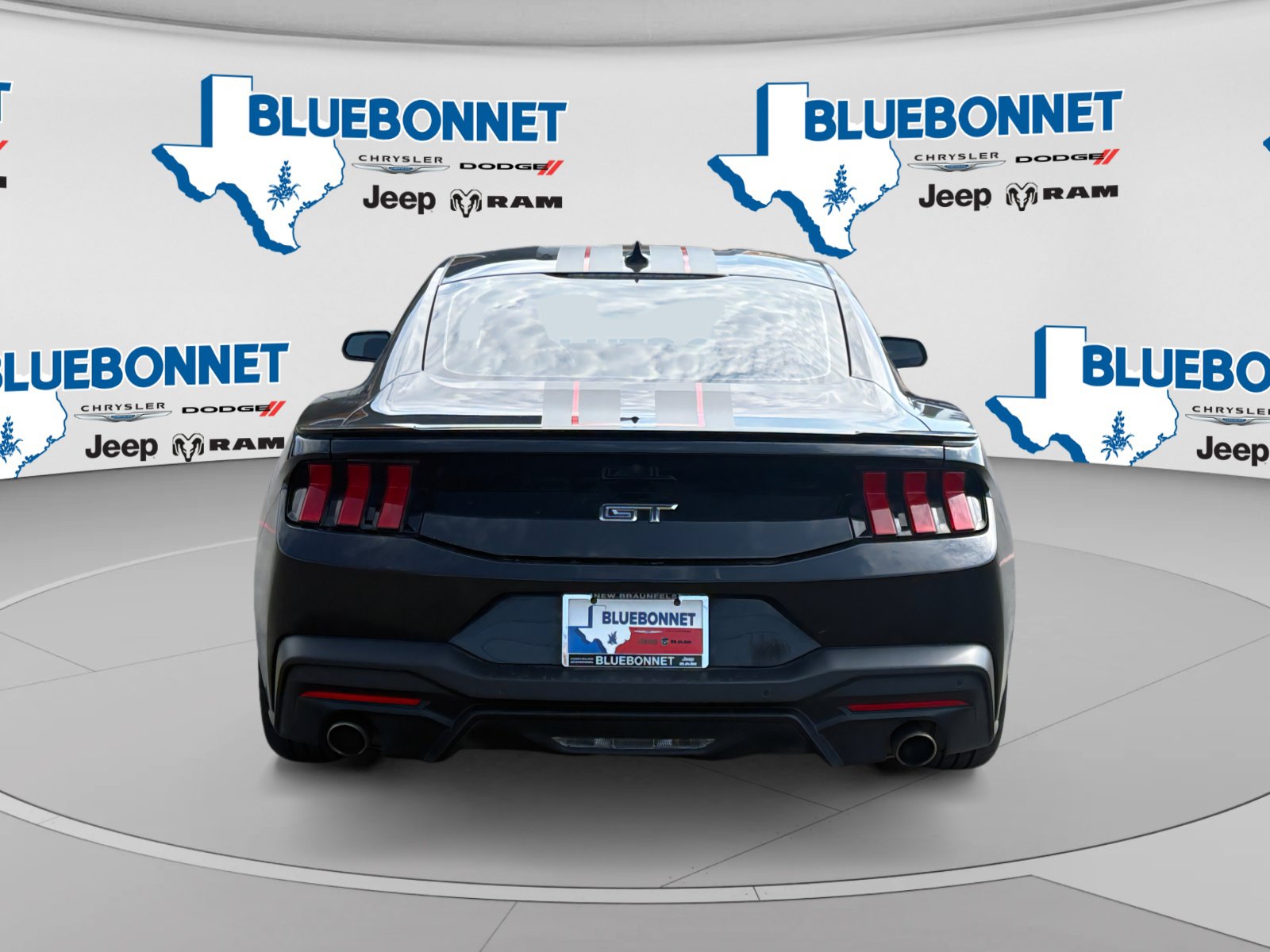 Used 2024 Ford Mustang GT Premium RWD image 6