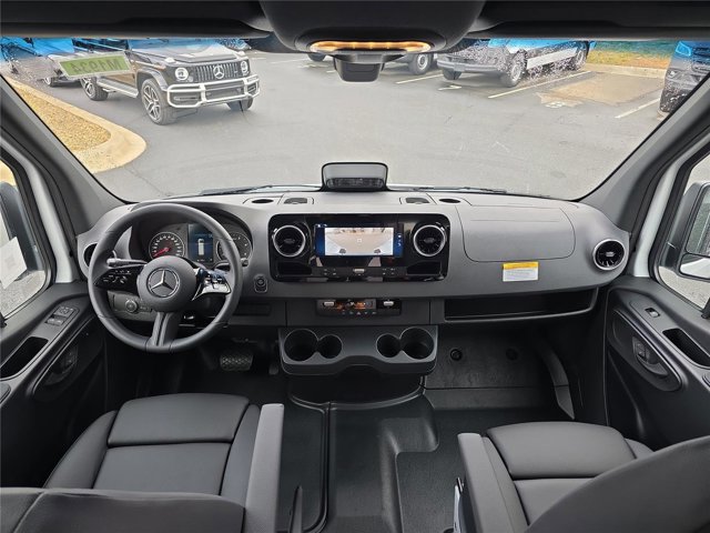 New 2026 Mercedes-Benz Sprinter 2500 image 17