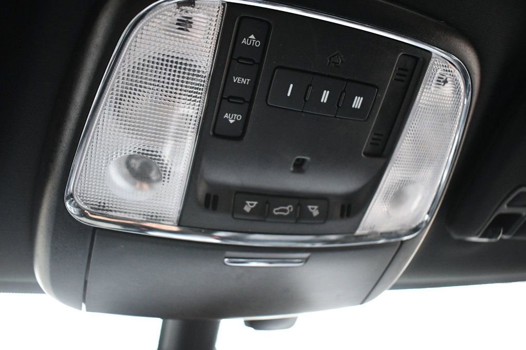 Used 2021 Jeep Grand Cherokee Limited X image 41