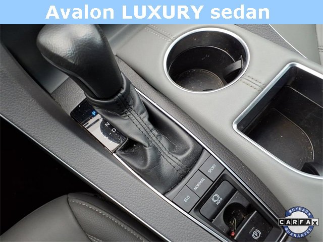 Used 2019 Toyota Avalon XLE image 27