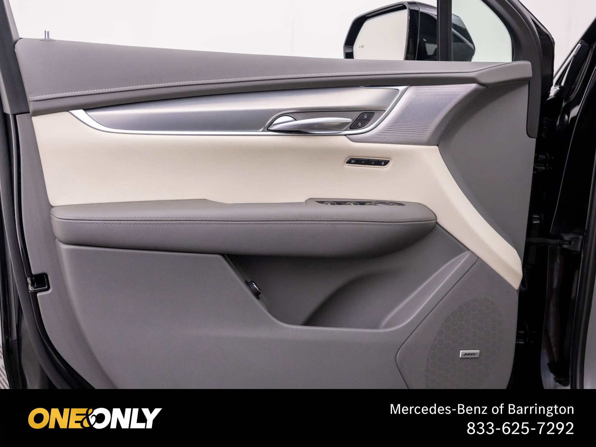 Used 2025 Cadillac XT5 Premium Luxury w/ LPO, Floor Liner Package AWD/4WD image 13