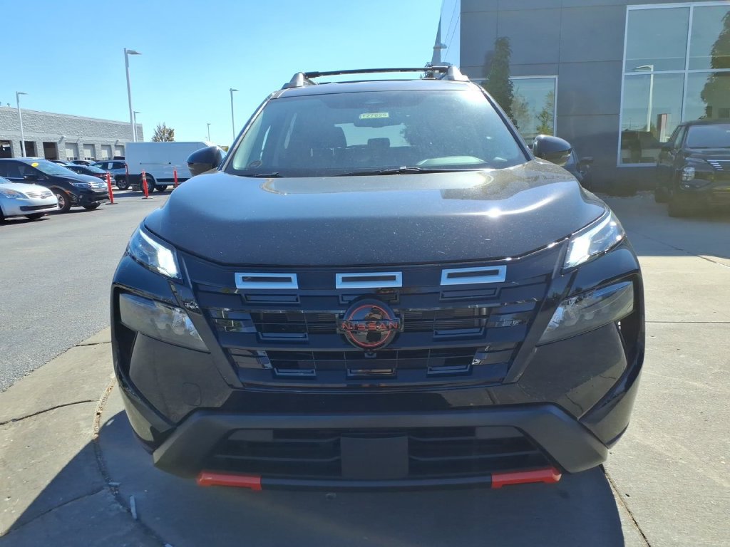 New 2027 Nissan Rogue SV w/ Rock Creek Premium Package AWD/4WD image 3