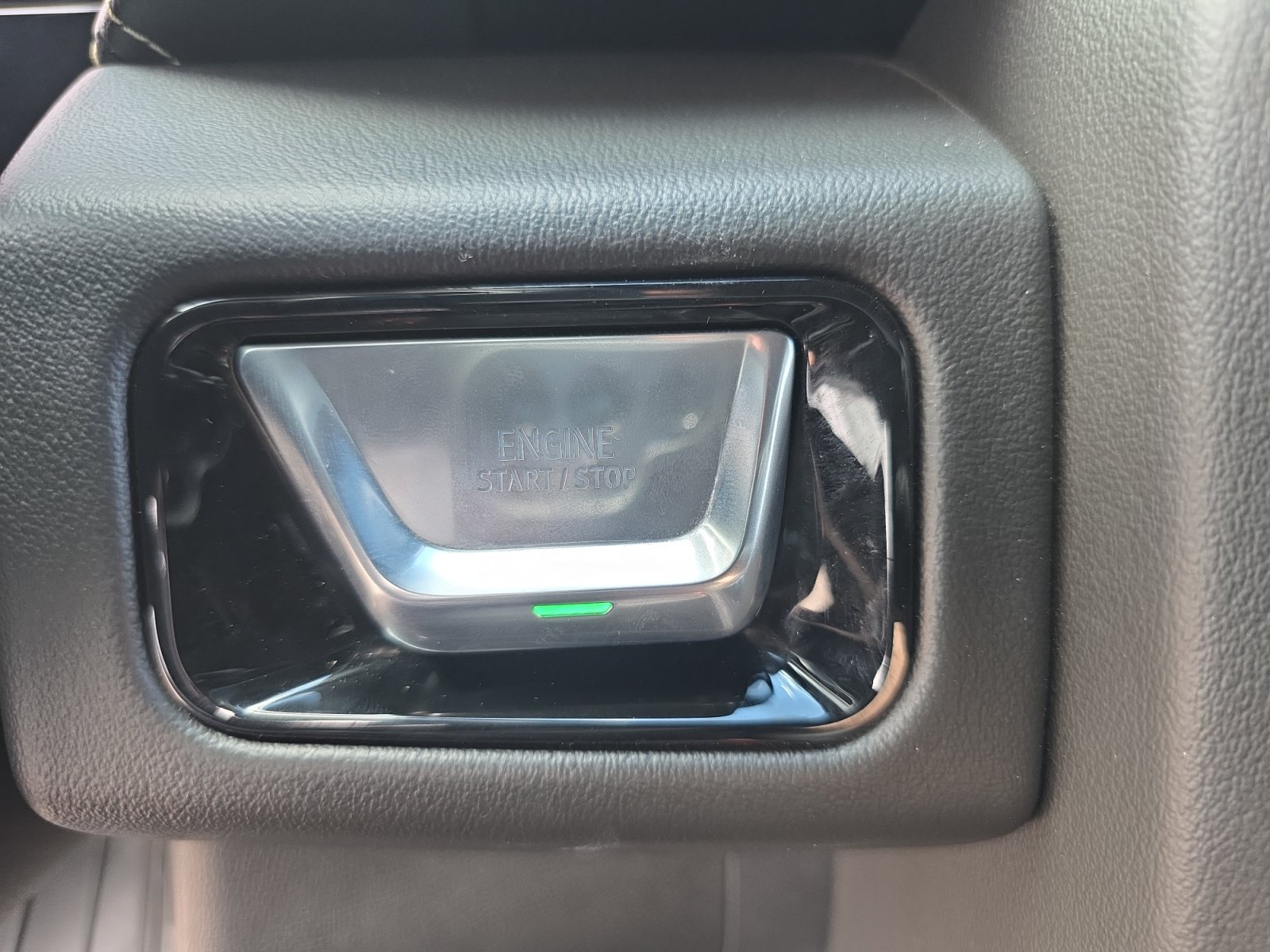 Used 2026 GMC Yukon Elevation AWD/4WD image 30