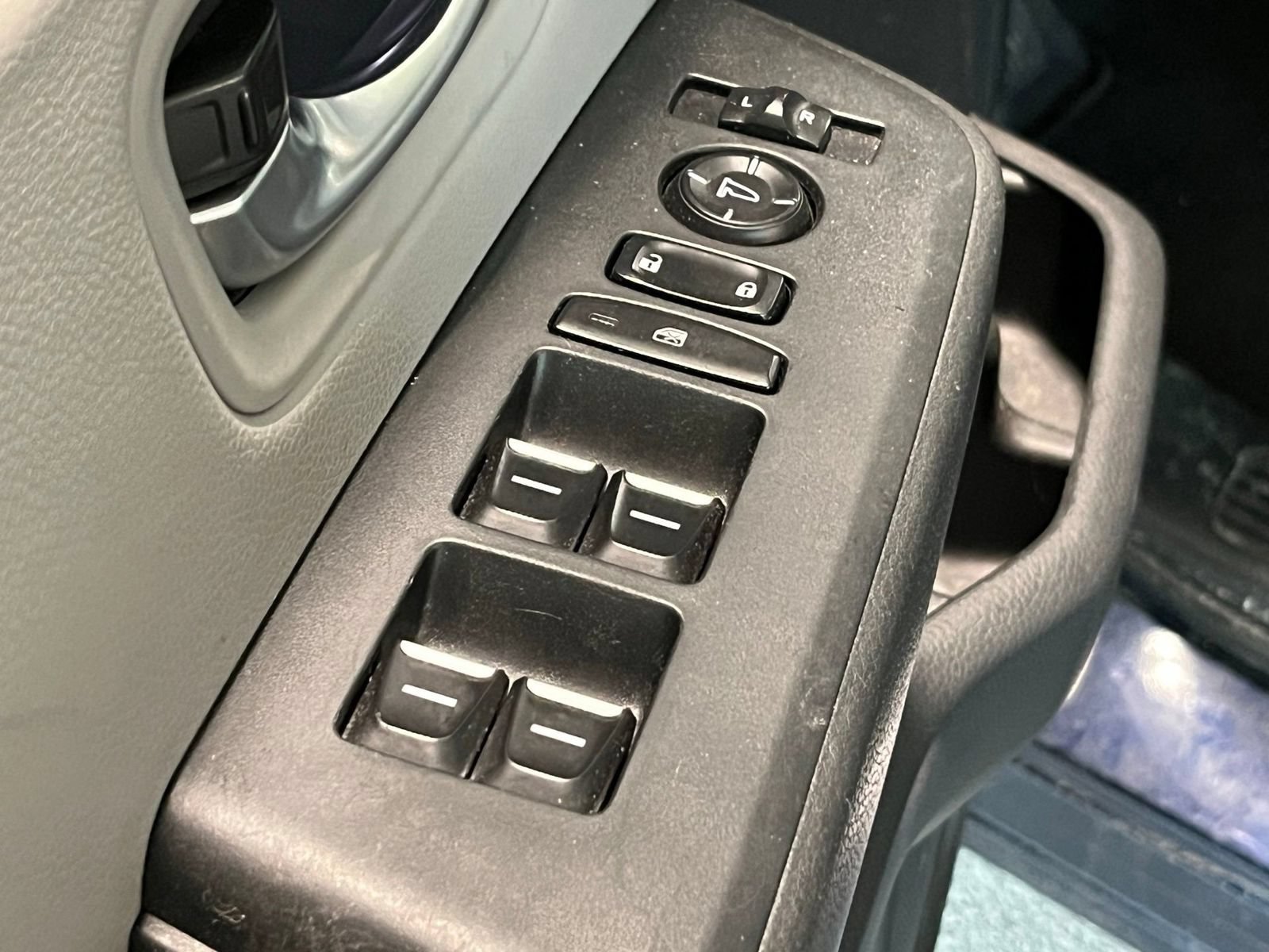 Used 2024 Honda Pilot Touring image 32