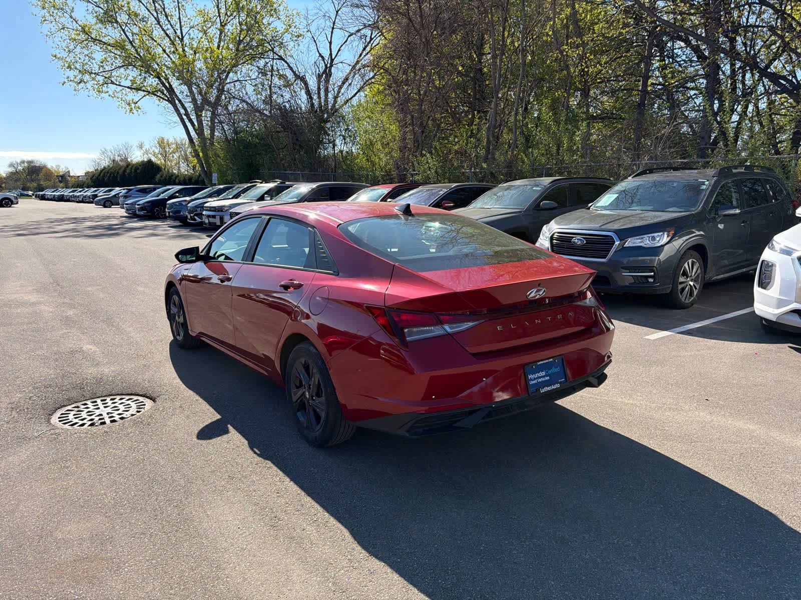 Used 2022 Hyundai Elantra SEL w/ Cargo Package FWD image 3