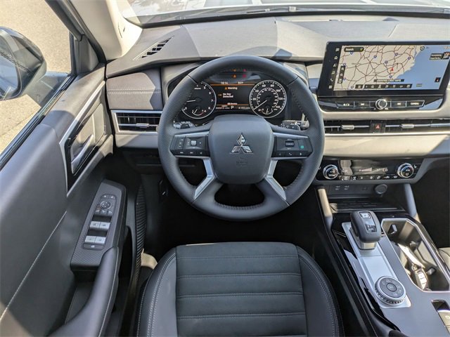 New 2025 Mitsubishi Outlander Trail Edition image 30