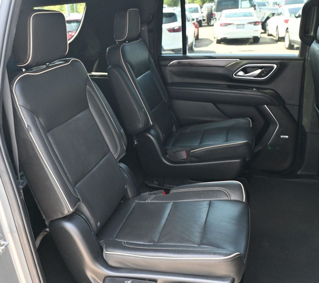 Used 2023 Chevrolet Suburban Premier RWD image 22