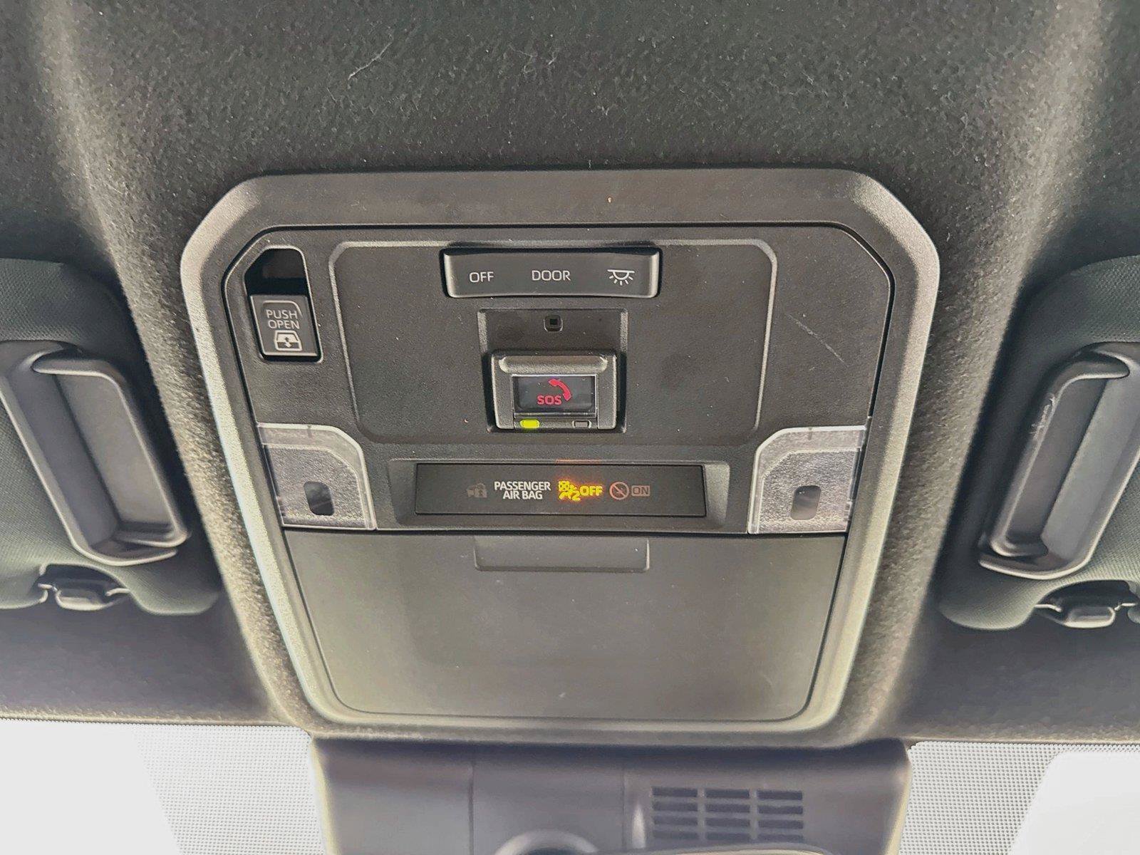 Certified 2025 Toyota 4Runner SR5 AWD/4WD image 6