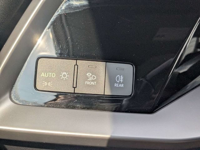 Used 2024 Audi A3 2.0T Premium FWD image 25