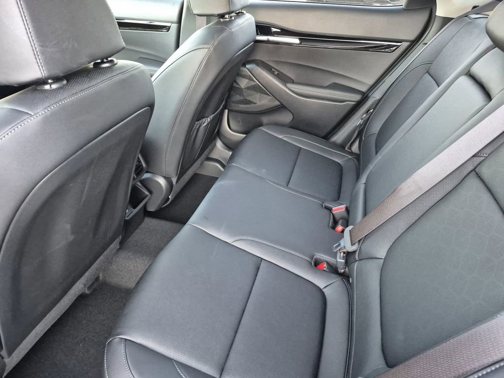 New 2026 Kia Seltos SX w/ SX Sunroof Package image 13
