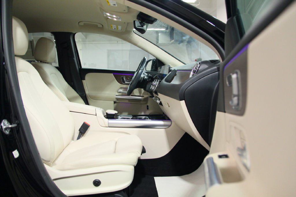 Certified 2023 Mercedes-Benz GLA 250 4MATIC image 13