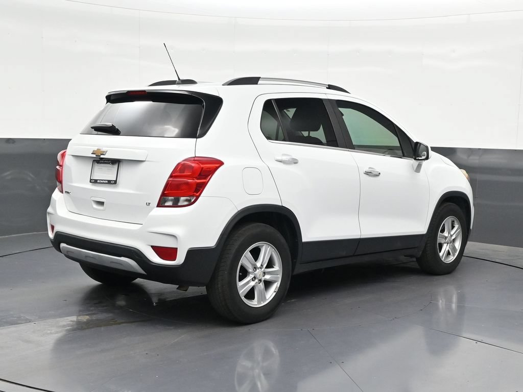 Used 2020 Chevrolet Trax LT w/ LT Convenience Package FWD image 5