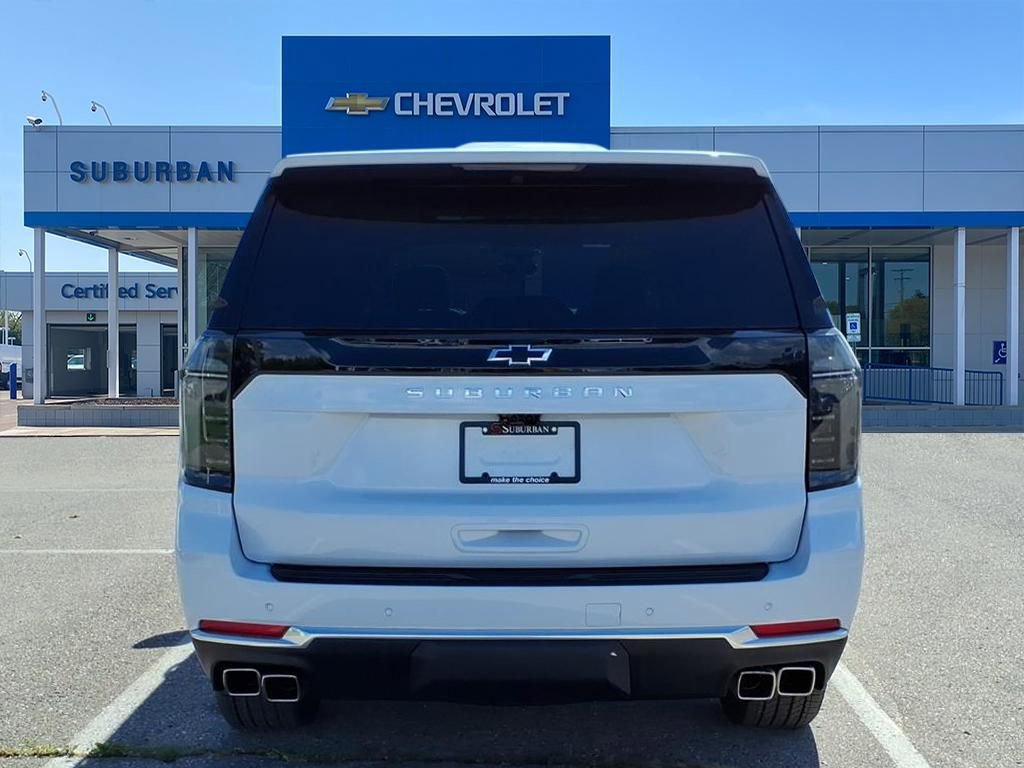 New 2026 Chevrolet Suburban High Country image 5