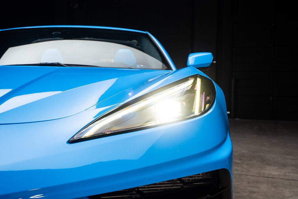 Used 2022 Chevrolet Corvette Stingray Premium Cpe w/ Battery Protection Package RWD image 3