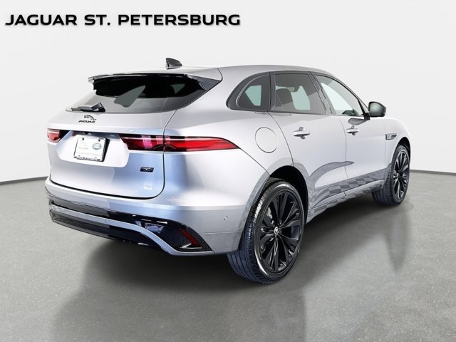 Used 2026 Jaguar F-PACE R-Dynamic S image 5