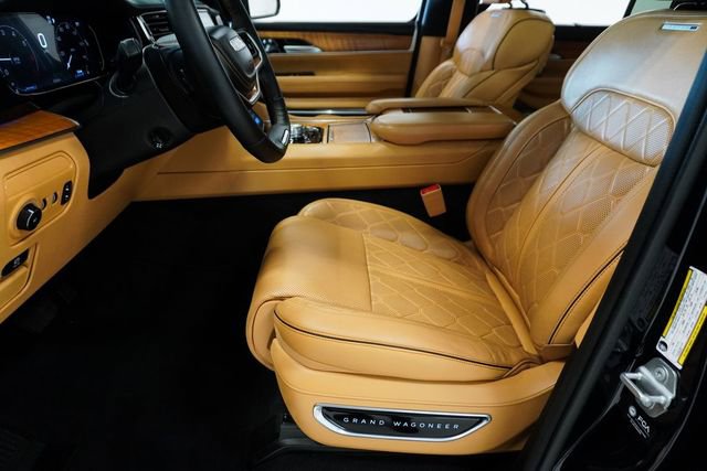 Used 2024 Jeep Grand Wagoneer Series III image 10