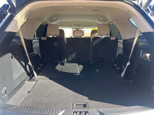 Used 2024 Ford Explorer Limited image 14