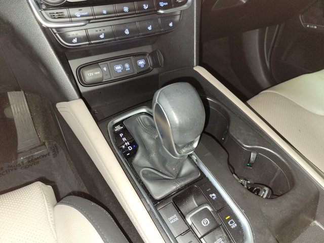 Used 2019 Hyundai Santa Fe w/ Ultimate Package FWD image 32